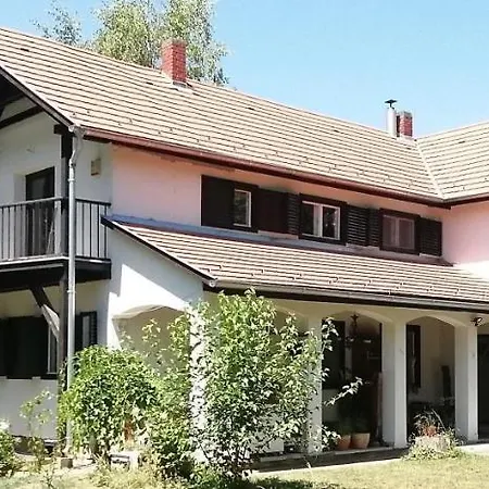 Apartmán Waldhaus Pat Galambok
