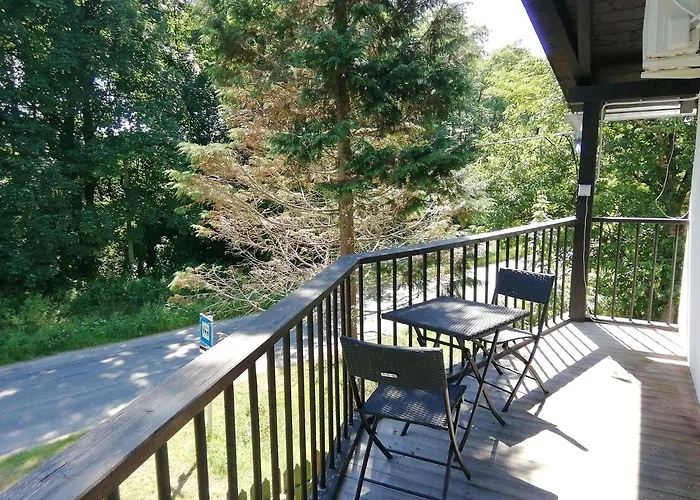 Waldhaus Pat Galambok